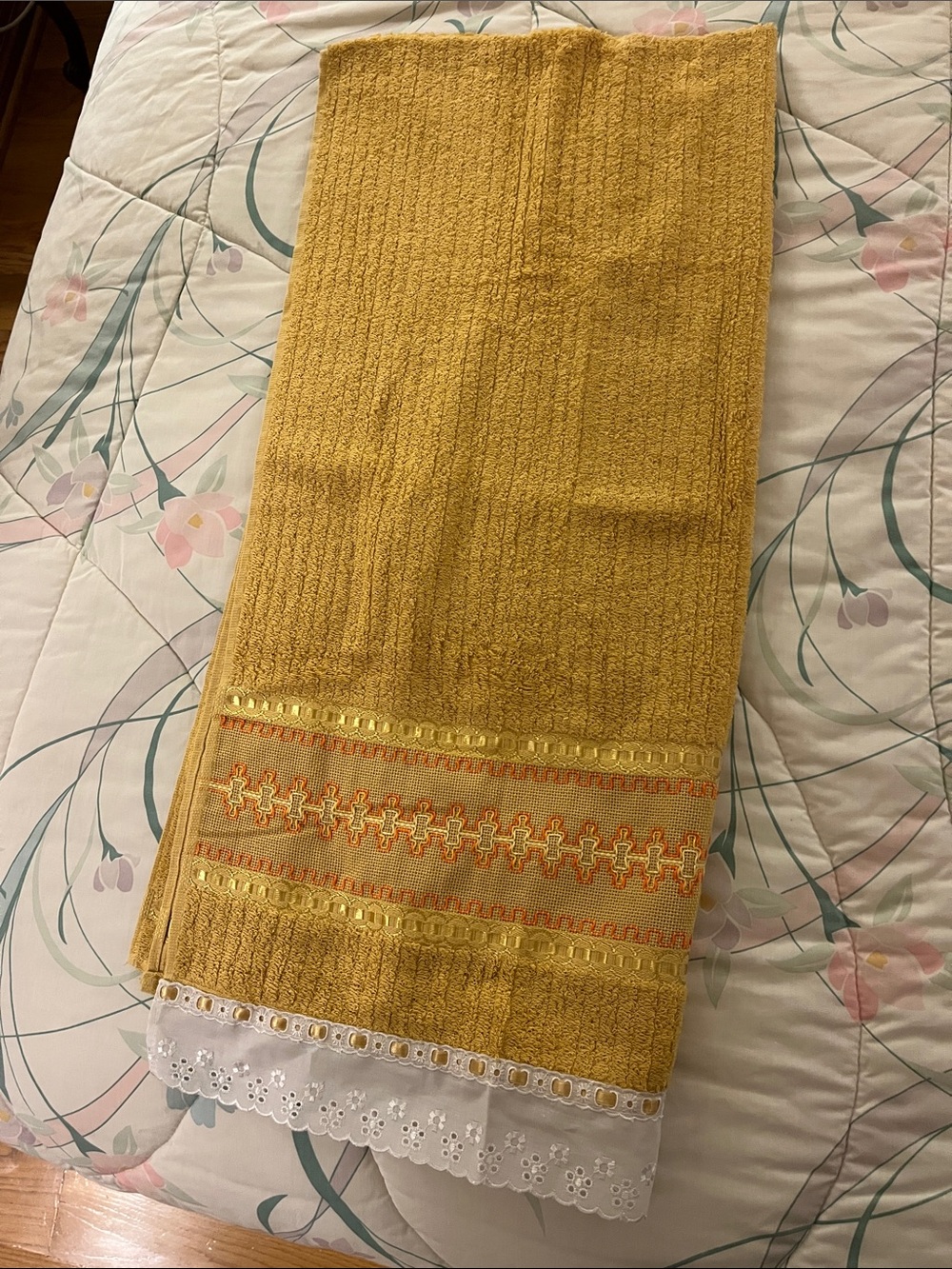Elegant Mustard Bath Towel with Decorative Trim